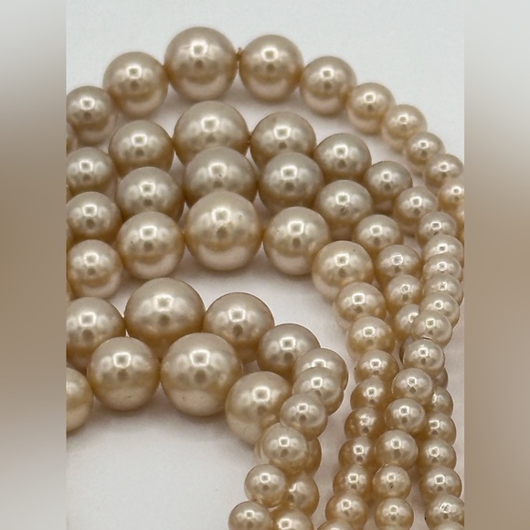 Vintage set of pearls, with Silvertone and rhinestone clasp - Picture 2 of 8
